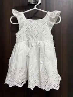 baby GAP 刺繍入りノースリーブワンピース 12-18ヶ月