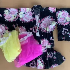 花柄着物風　浴衣セット（黒・フリル付き）