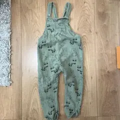 クマとアライグマプリントサロペット