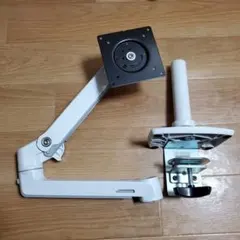SMARTMONITOR 壁掛けモニターアーム ホワイト　中古美品 SMARTMONITOR 壁掛けモニターアーム ホワイト 中古美品 - メルカリ
