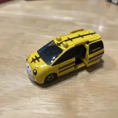 Item thumbnail for item 938c91d0-4569-4dac-8caa-fb320b8d8900