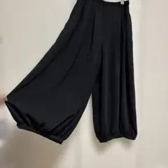 ワイドパンツ　黒　日本製