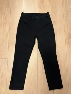 UNIQLO ウルトラストレッチクロップドレギンスパンツ