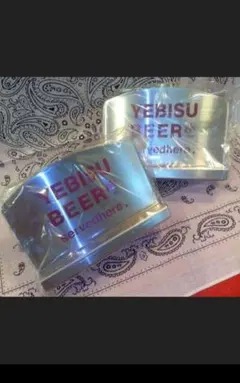 YEBISU BEERのロゴ入り金属製メニュースタンド2個セットです。