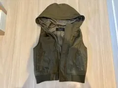 COMME CA ISM コムサイズム　ベスト カーキ 110A オシャレ