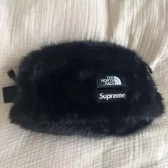 値下げ⭕️ Supreme TNF Leather Roo II Lumbar黒 - メルカリ