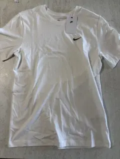 【新品未使用】NIKE Tシャツ 白　M メンズ ワンポイント　翌日配送！