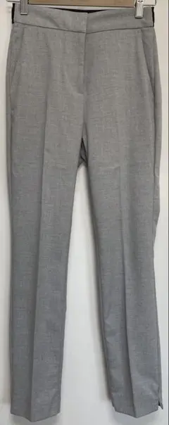 ZARA グレー スリムフィットパンツ (XS)