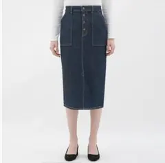 〖GU〗ダークデニム ボタンフロント タイトスカート