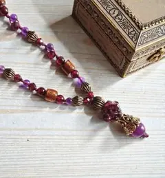 ガーネットとアメジストのアンティーク風 フリーサイズネックレス