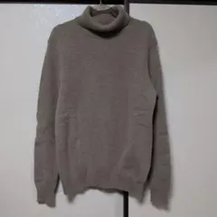UNIQLO メンズタートルネック ニットセーター