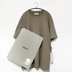 FOG ESSENTIALS エッセンシャルズ　裏ロゴ 半袖　Tシャツ　Mのサムネイル
