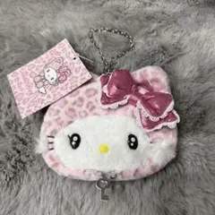 【新品】Sanrio ハローキティ ポーチ　ピンク　ヒョウ柄