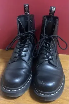 ドクターマーチン Dr.Martens 8ホールブーツ