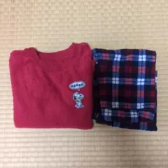 UNIQLO　スヌーピー 赤 　フリース　パジャマ 130cm