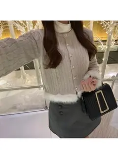 ファーケーブル編みニットカーディガン