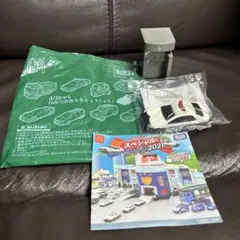 マック　ハッピーセット　トミカ　2021年　パトカー　交番　DVD付き