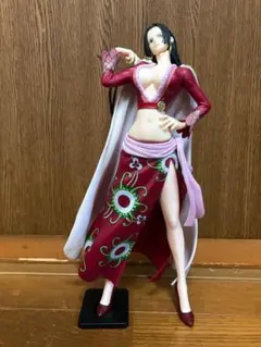 【新品・未使用】ワンピース ボア・ハンコック フィギュア