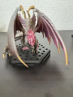 モンハンフィギュア　スタンダードモデルPlus メルゼナ