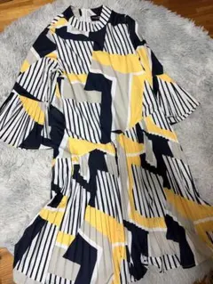 海外インポート幾何学プリントワンピース膝丈M