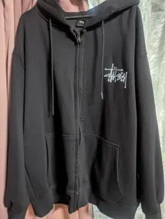 Stüssy ブラック ジップアップパーカー L激安