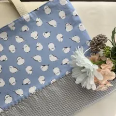 シマエナガ柄　レッスンバッグ
