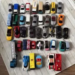 ミニカー、トミカ　42台セット　故障車あり