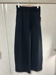 ブラック　スウェットパンツ