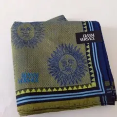 ジャンニヴェルサーチ　ショール GIANNI VERSACE ジャンニヴェルサーチェ 大判スカーフ ストール