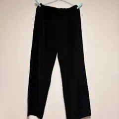 黒 スラックス メンズ