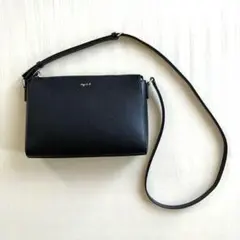 美品　agnesb. ショルダーバッグ ブラック
