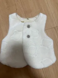 ホワイト ベビーベスト 50-70cm クマ模様