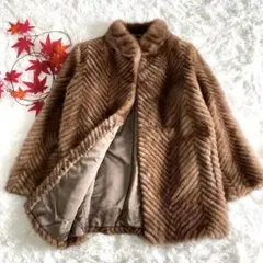 未使用級/クロップド 近年デザイン グラマミンク 軽量 毛皮 ショートコート ブランカ クロップド 近年デザイン/横段 ミンク 軽量 毛皮コート