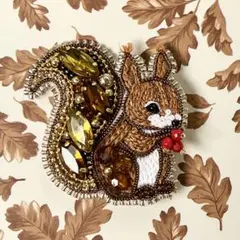 ビーズ刺繍ブローチ♡森のお友達♡シマリスちゃん♡ハンドメイド