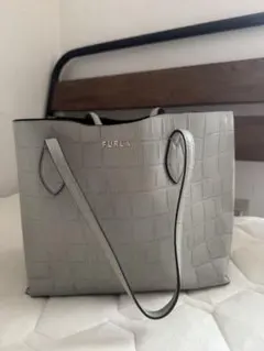 FURLA グレー トートバッグ クロコダイル型押し