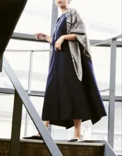 O wau no オアーノ　半袖シャツワンピース　濃紺 RMのサムネイル