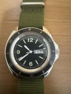ZENO ゼノ　腕時計　W10/0552 英軍ダイバー復刻モデル　クォーツ　稼働のサムネイル
