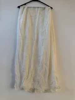 ホワイト マフラー フリンジ付き　ストール