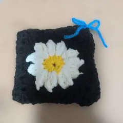 お花モチーフ　小物入れ　ポーチ　ハンドメイド♪