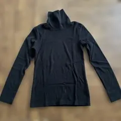 UNIQLOタートルネック 長袖 ブラック