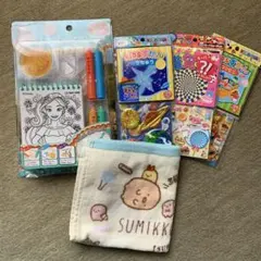 エレナ、すみっこぐらし、シールブック　ディズニープリンセス