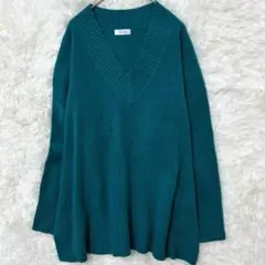 美品　ローリーズファーム Vネックニット グリーン F 韓国　ゆるニット　上品