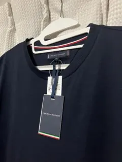 TOMMY HILFIGER　ロゴT　ブラック　Lサイズ