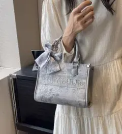 レディース　ハンドバッグ　グレー　かわいい