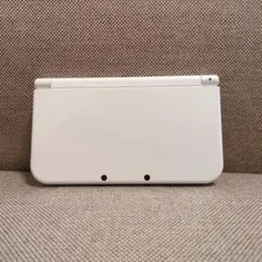 New Nintendo 3DS LL ホワイト 充電器 タッチペン付き