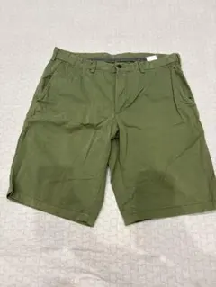 UNIQLO オリーブグリーン ショートパンツ Lサイズ