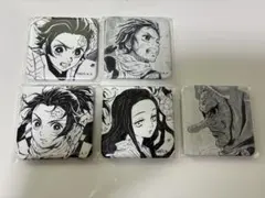 鬼滅の刃　ダイニング　お楽しみくじ　スクエア缶バッジ　竈門炭治郎　禰豆子