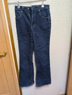 GU ブーツカットデニム ダークブルー