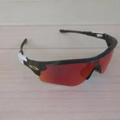 Item thumbnail for item c4da3dba-bfed-46f0-a1e3-3d0ec8960143