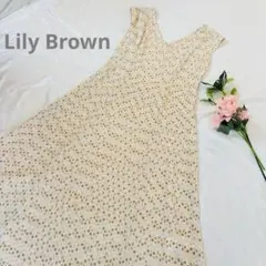 Lily Brown プチフラワー刺繍ワンピース オフホワイト インナー無し